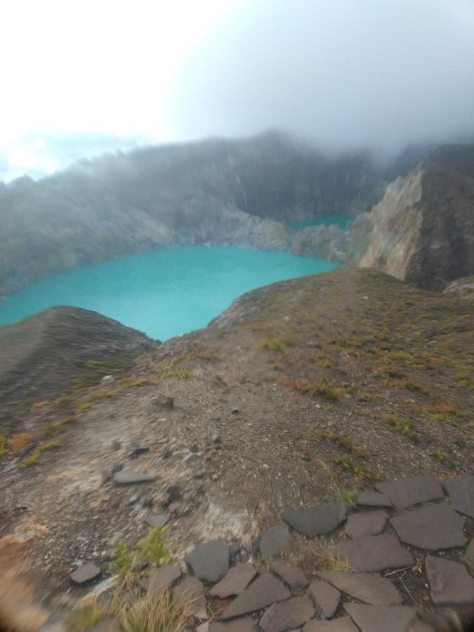 Hidayah homestay Kelimutu Luaran gambar