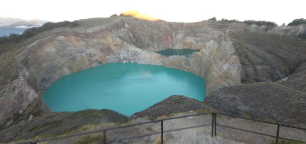 Hidayah homestay Kelimutu Luaran gambar